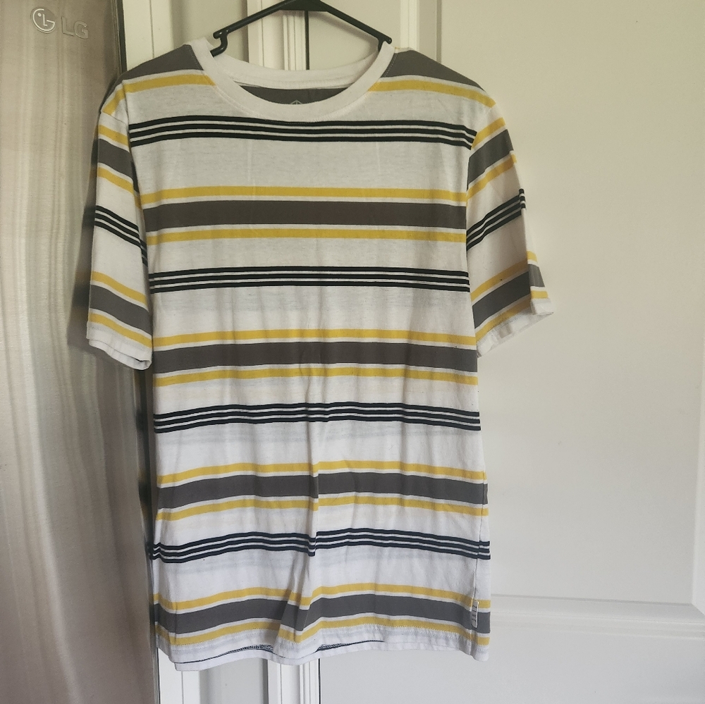 Men Striped Shirt